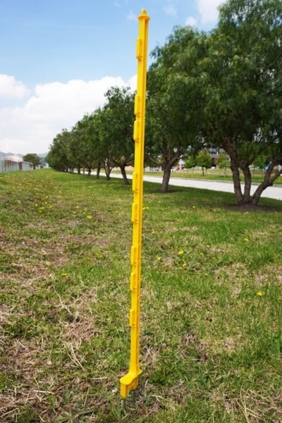 Heavy-Duty Step In Post 53" - White
